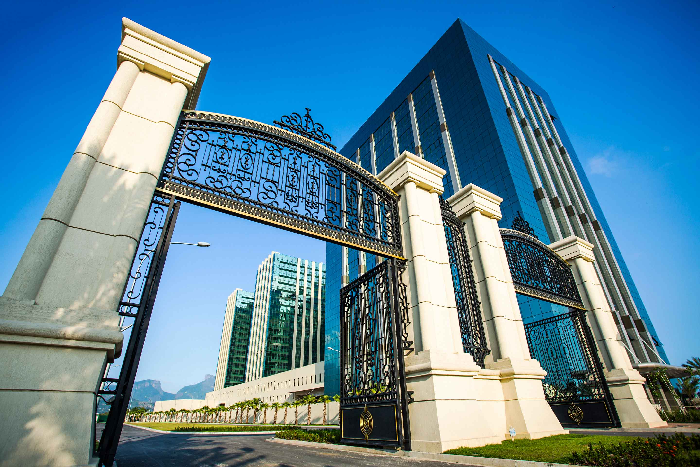 Conjunto Comercial em Prédio Inteligente